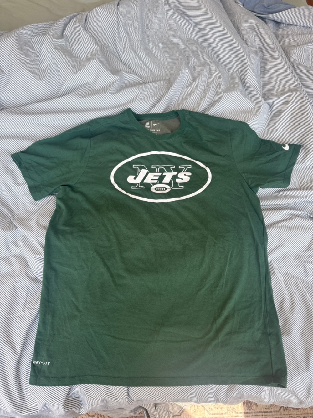 Nike Men’s New York Jets Green Logo T-Shirt
